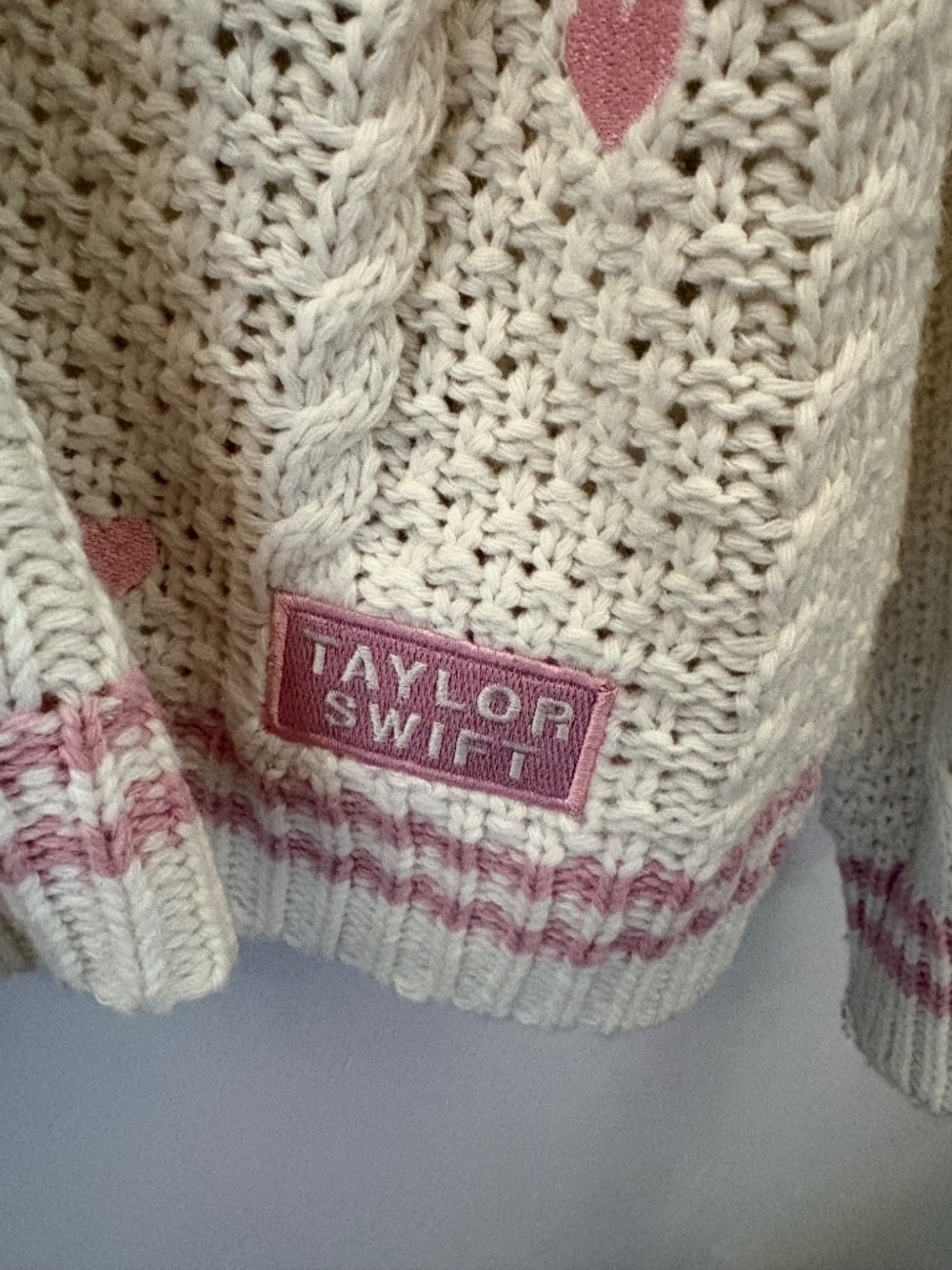 Taylor Swift lover cardigan (M/L) - Picture 3 of 6